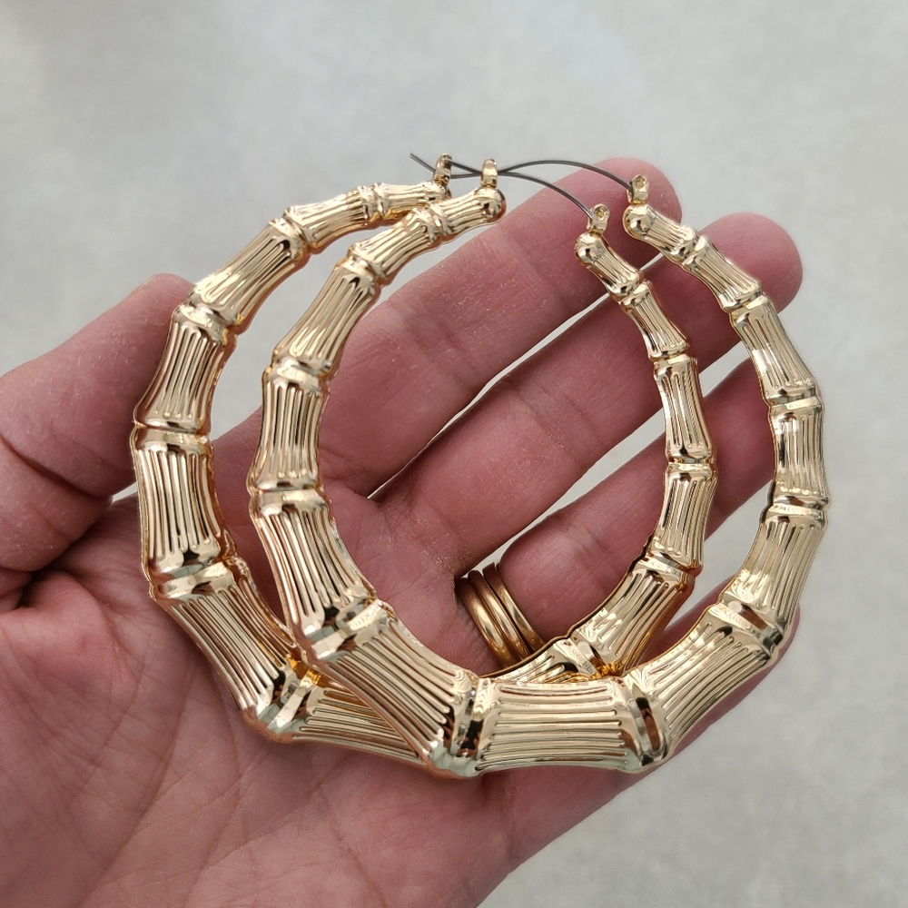 GUESS Gold Tone Bamboo Hoop Earrings 80mm 3" Door Knocker Hip Hop 90s Statement - Picture 8 of 13